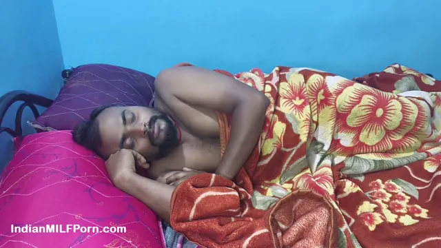 Mature Indian wife enjoys intense married lovemaking, frame 2 of 8
