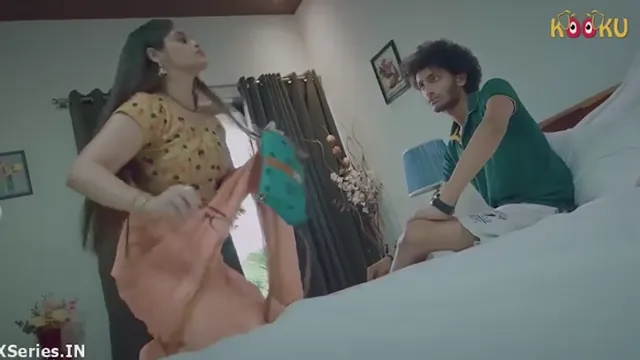 Desi Bhabhi Honeymoon Sex Clip, frame 6 of 8